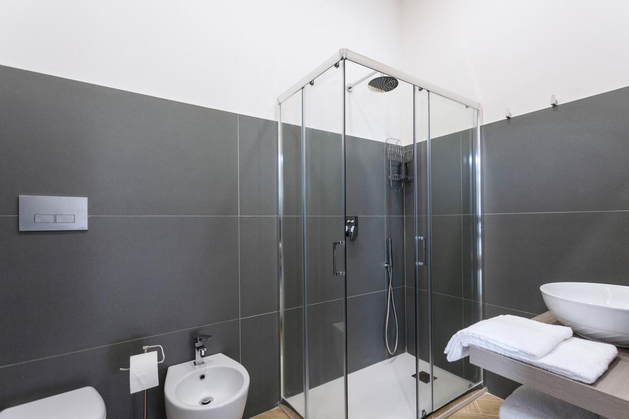 Residenza 33 Hotel Наполи Екстериор снимка